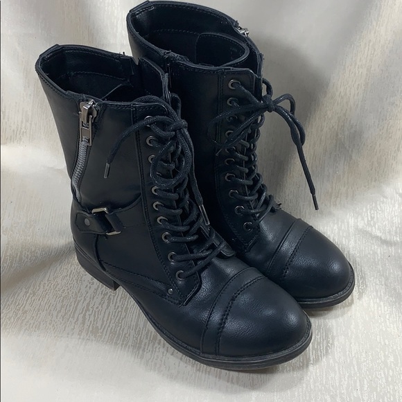 Rampage Shoes - Rampage Black LaceUp & Zipper Boots - Size 7